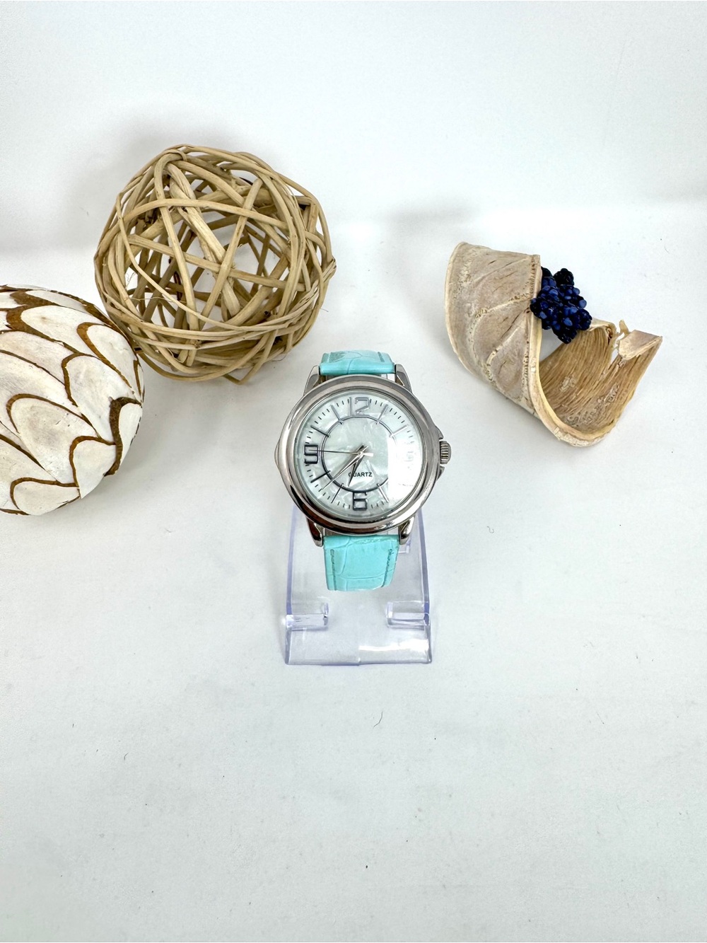 Avon Analog Quartz Women's Watch - New Battery